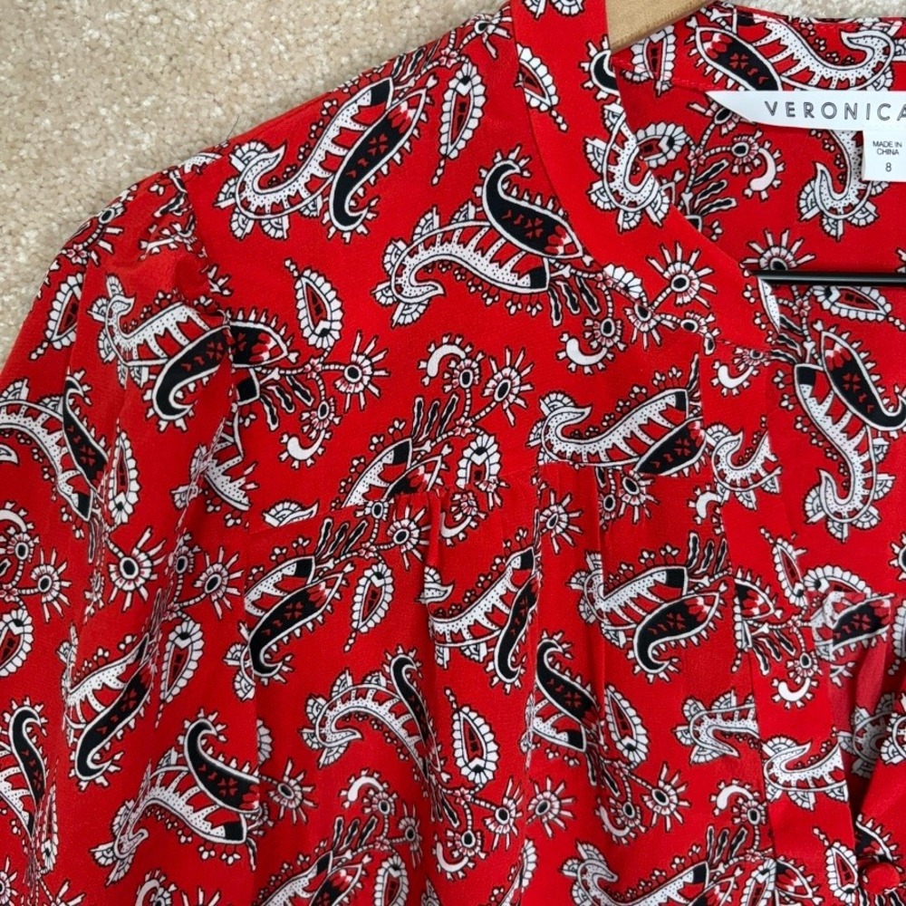 Veronica Beard Silk Blouse‎ Size 8 Red Abbie Paisley Top - Picture 5 of 10
